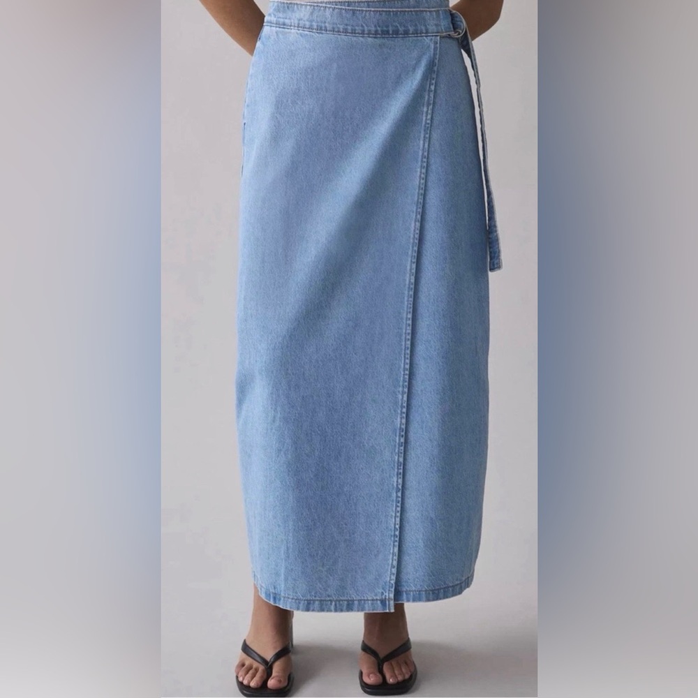Levi's Denim Column midi  wrap Maxi Skirt XS‎
